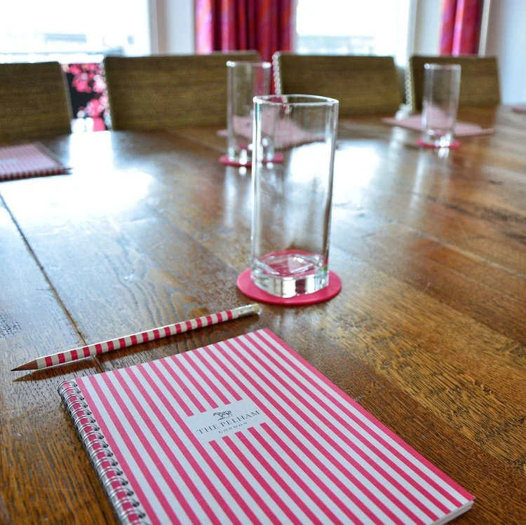 photo_5902000422028165379_y