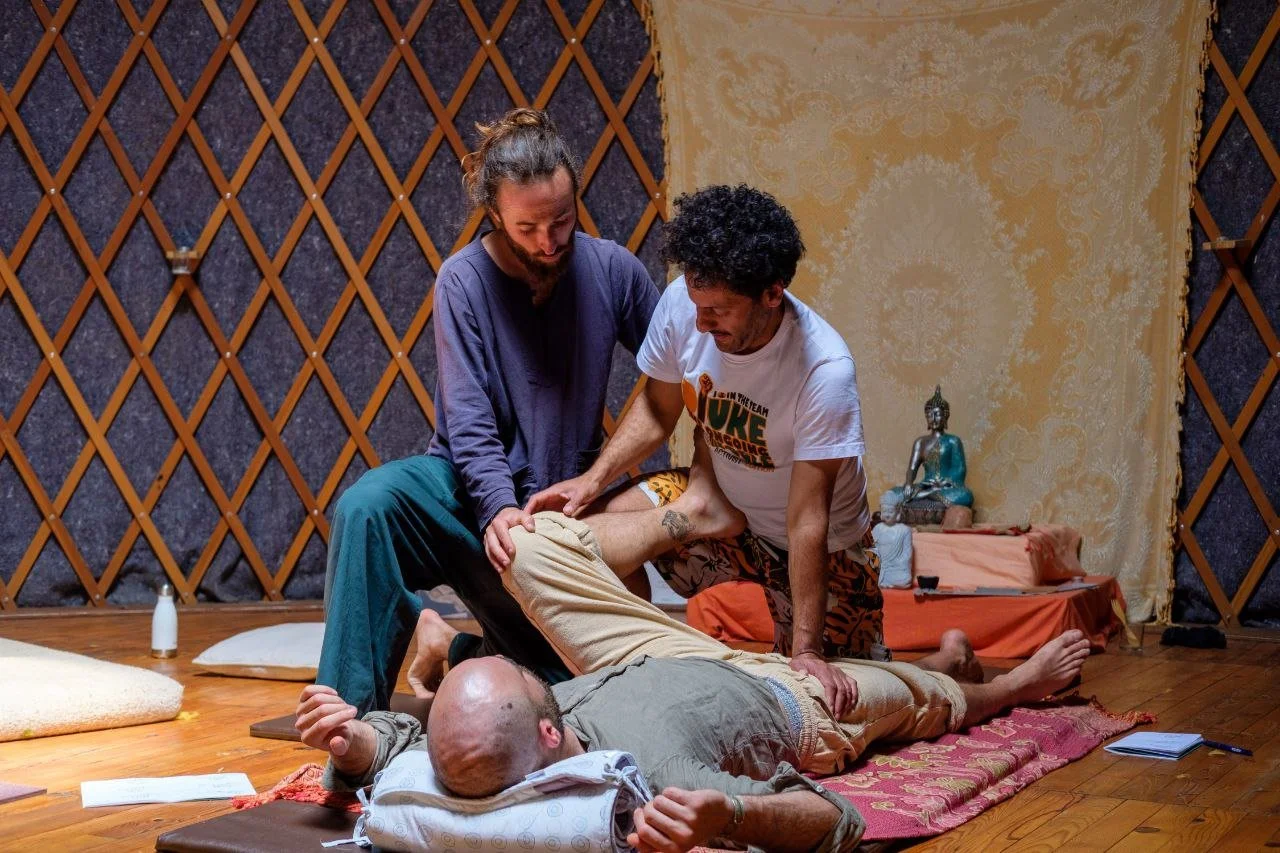 photo_5944860995891612953_y